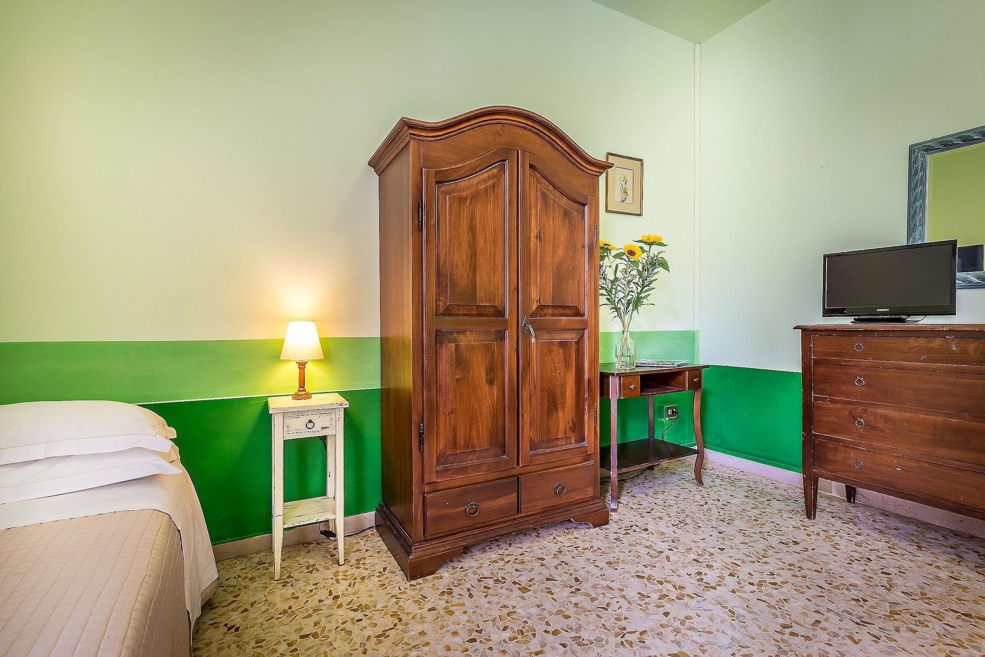 Locanda Il Fornello Altopascio Exterior photo
